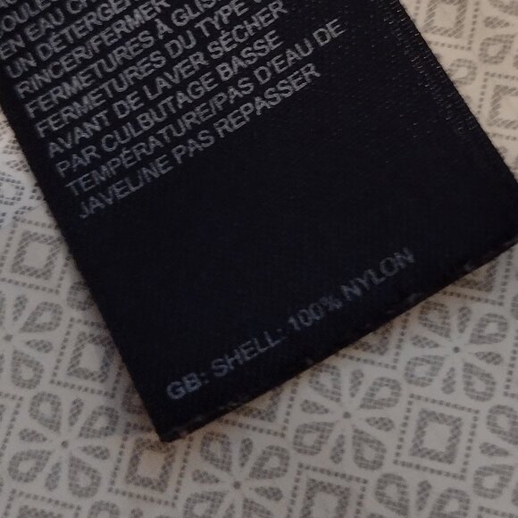 The North Face Women's HyVent 2.5L Waterproof Nylon Jacket - Picture 10 of 12